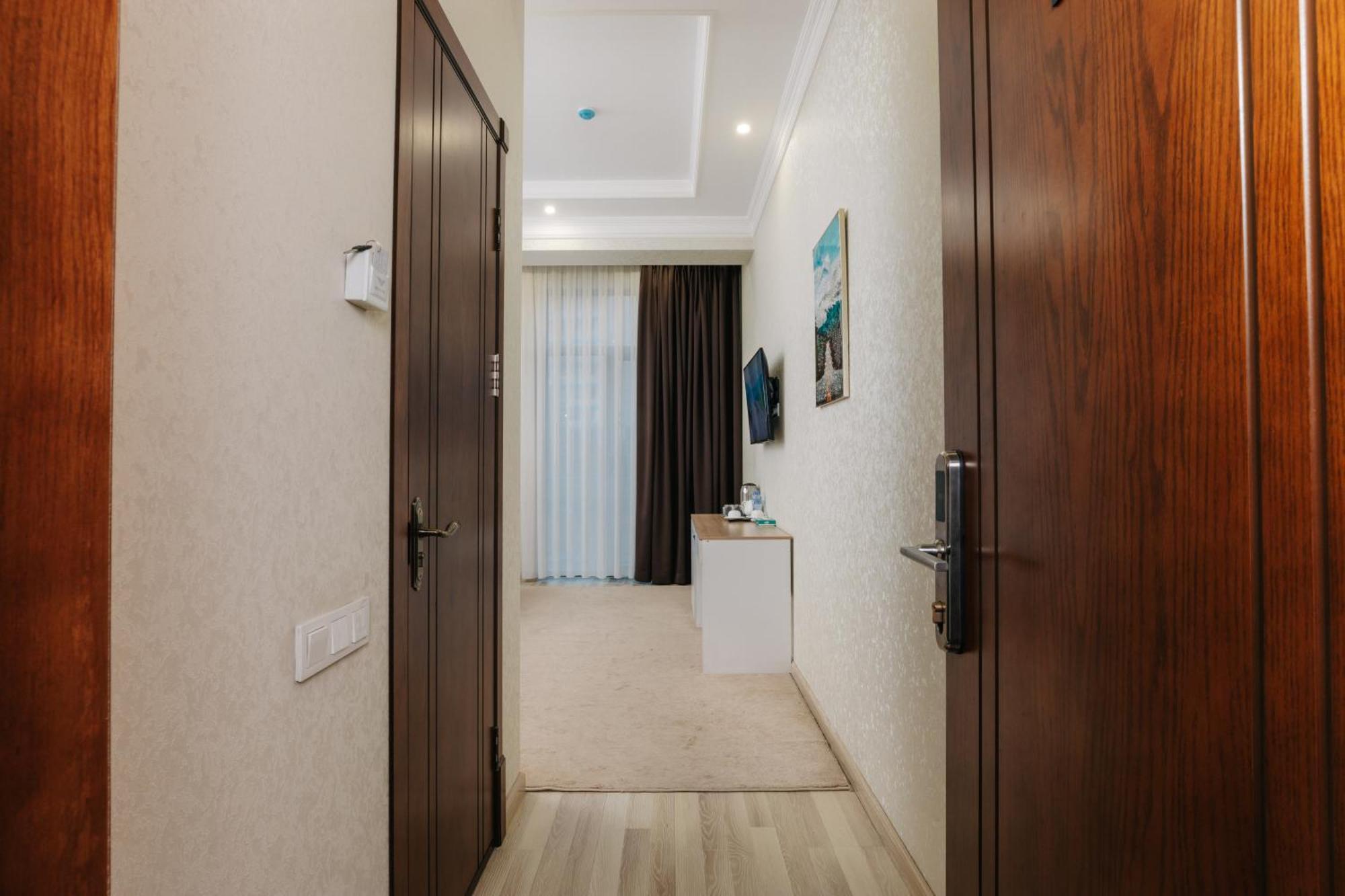 Resident Hotel Taşkent Dış mekan fotoğraf
